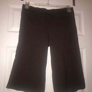 Old Navy drawstring wide leg style casual capris